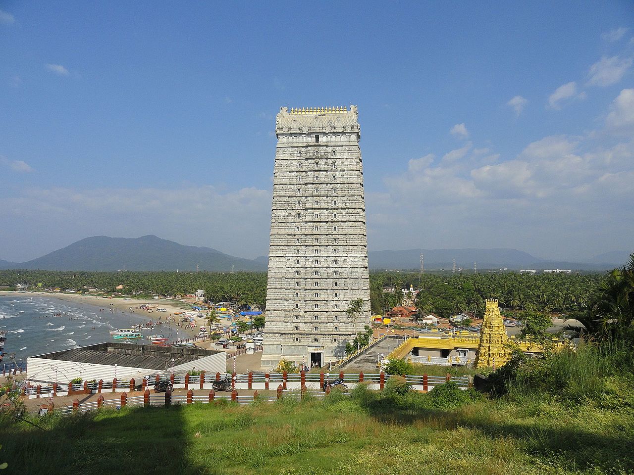 20-storied Raja Gopura at the Murdeshwar temple. This temple is built on the Kanduka Hill which is surrounded on three sides by the waters of the Arabian Sea.